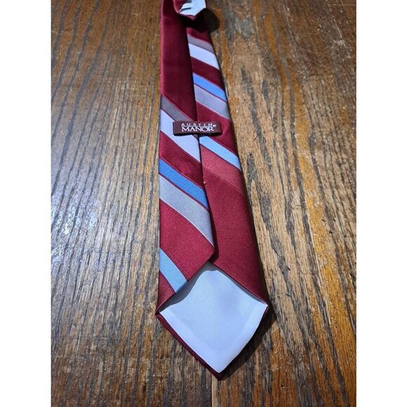 Austin Manor Red Blue Grey Mens Neck Tie Silk Polyester - Picture 2 of 2